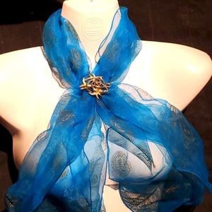 Vintage Gold Toned Jeri-Lou Scarf Clip